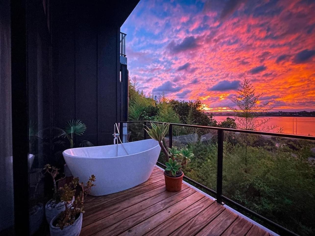 Wharf Retreat Unit 2 Leilighet Tauranga Eksteriør bilde